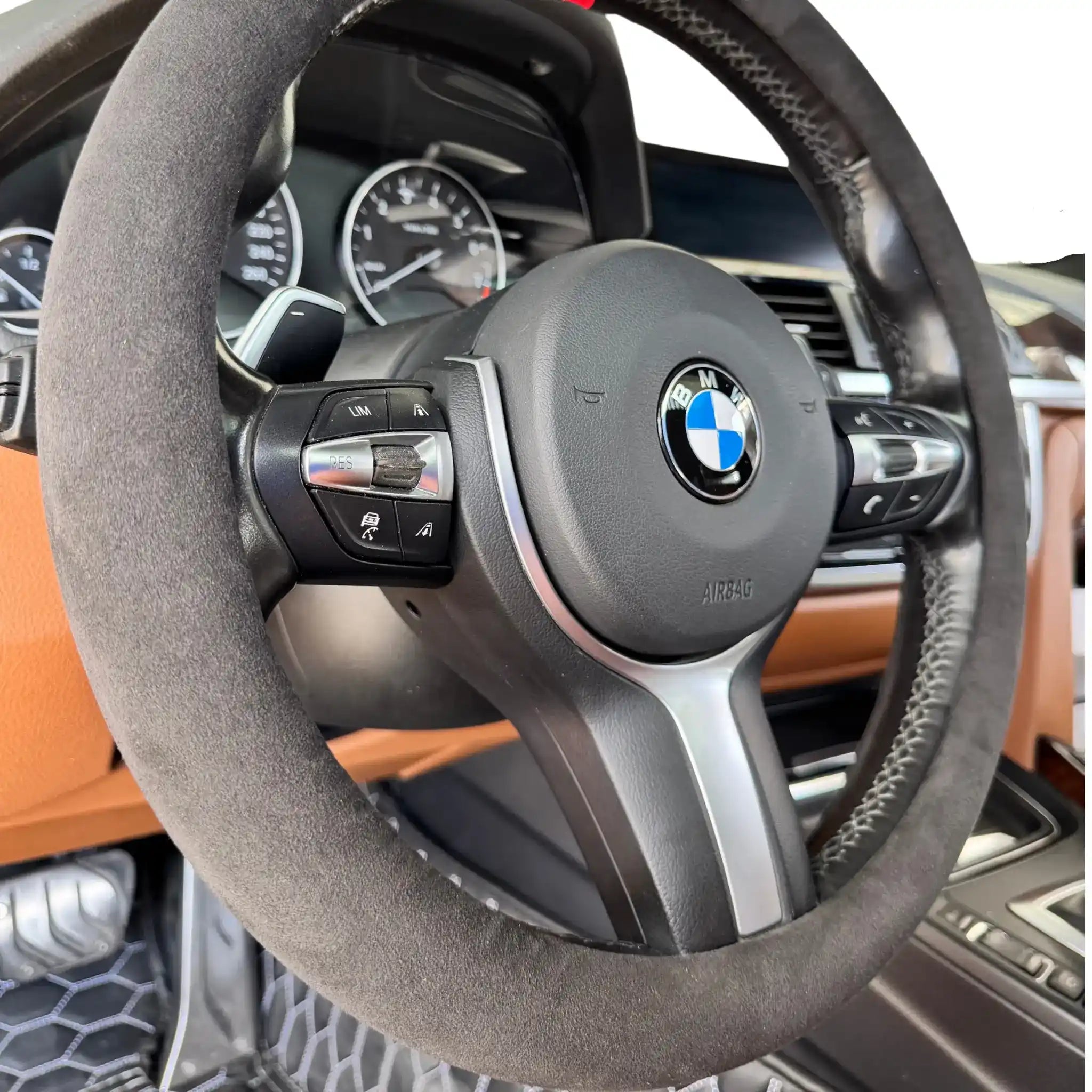 Luxus Alcantara Full Steering Wheel Cover - Nero