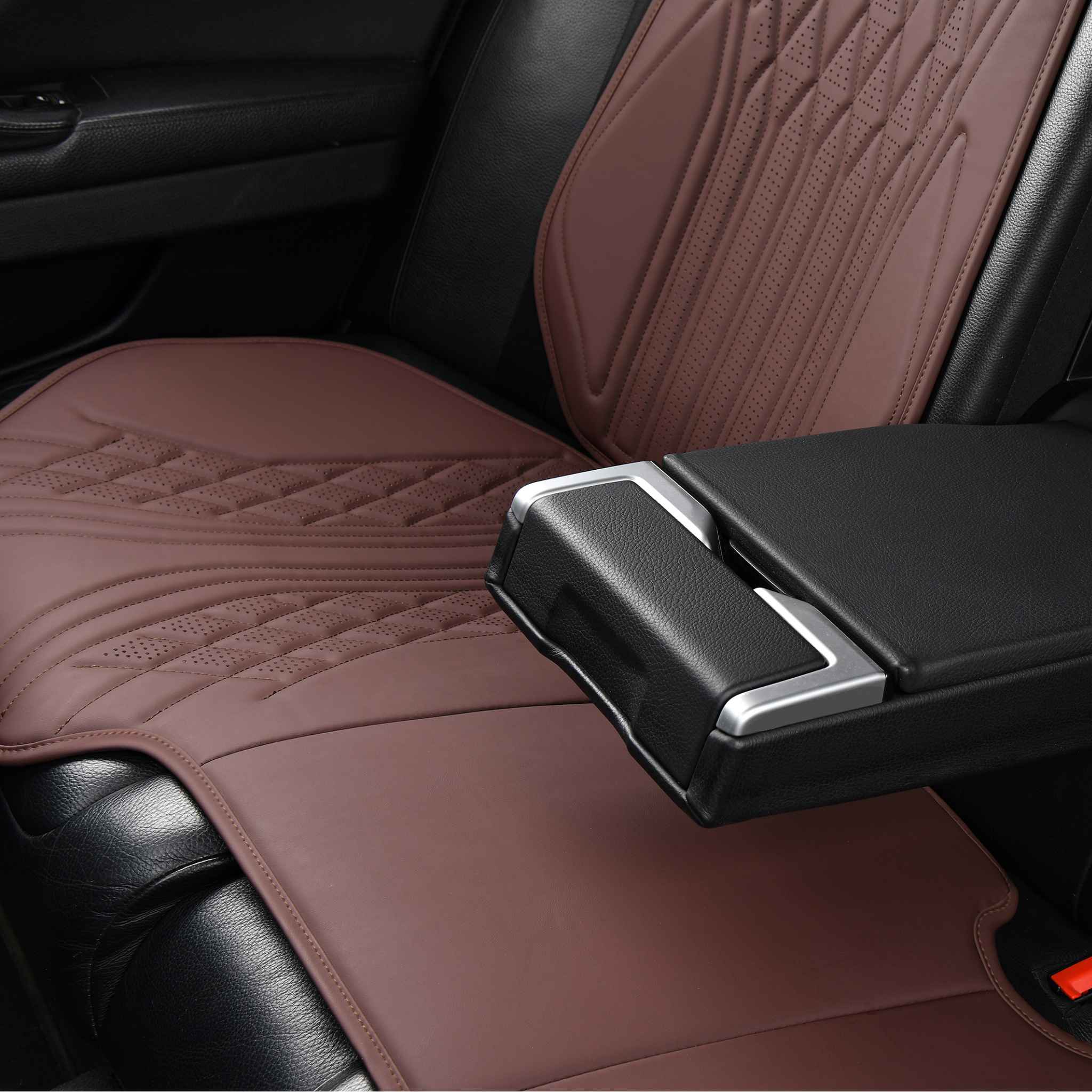 Luxus VeilFit™ OEM-Style Diamond Vegan Leather Car Seat Covers – Ferrari Red