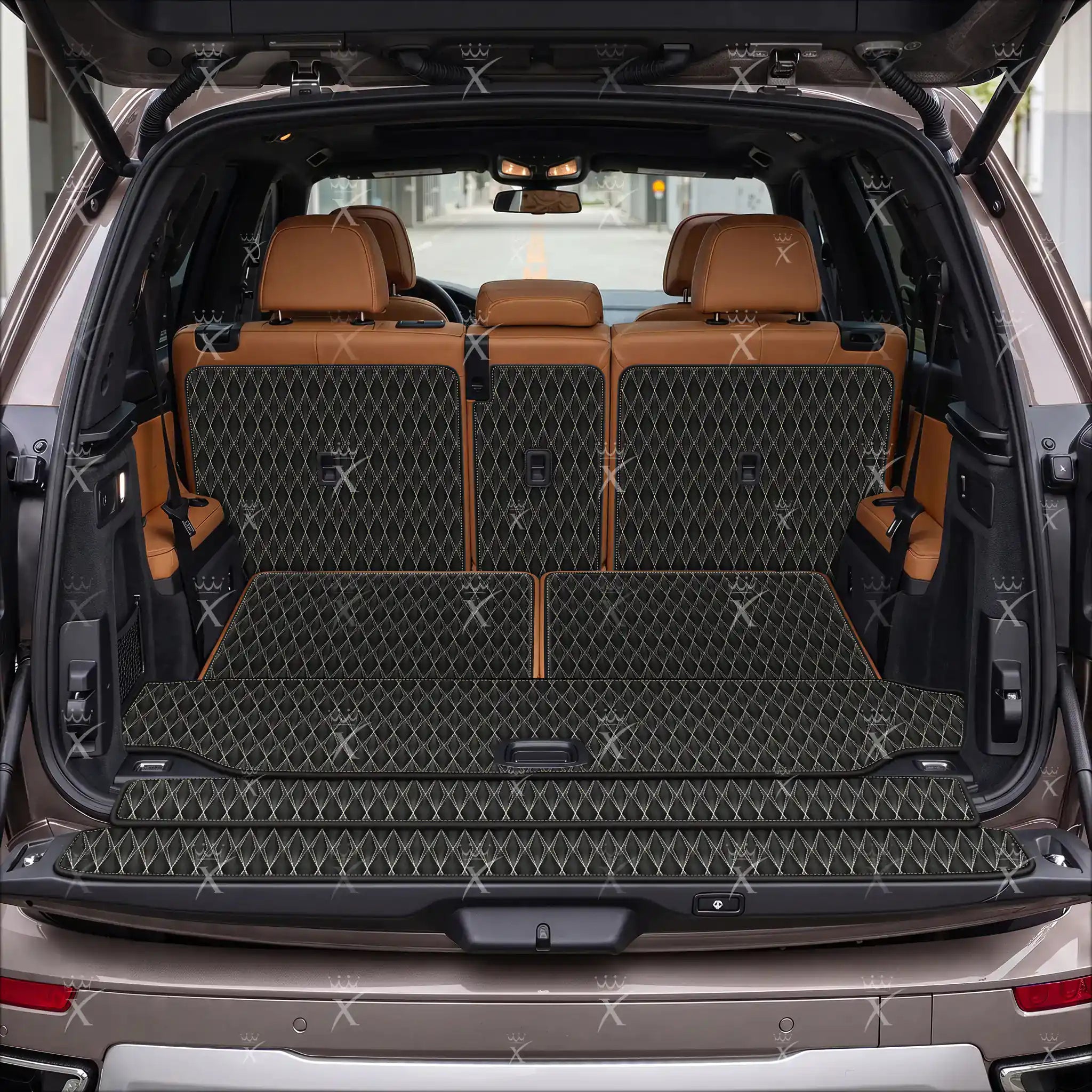 Luxus Car Mats™ - Tapete para maletero/maletero de cuero de lujo con costuras negras y negras en 3D