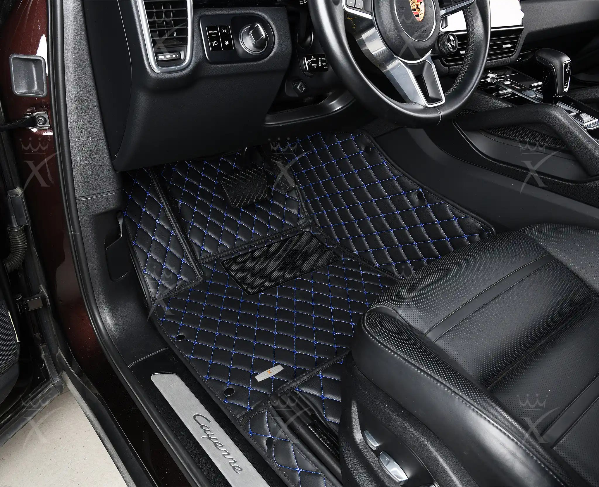 Luxus Car Mats™ - Luxe automattenset met zwarte en blauwe stiksels