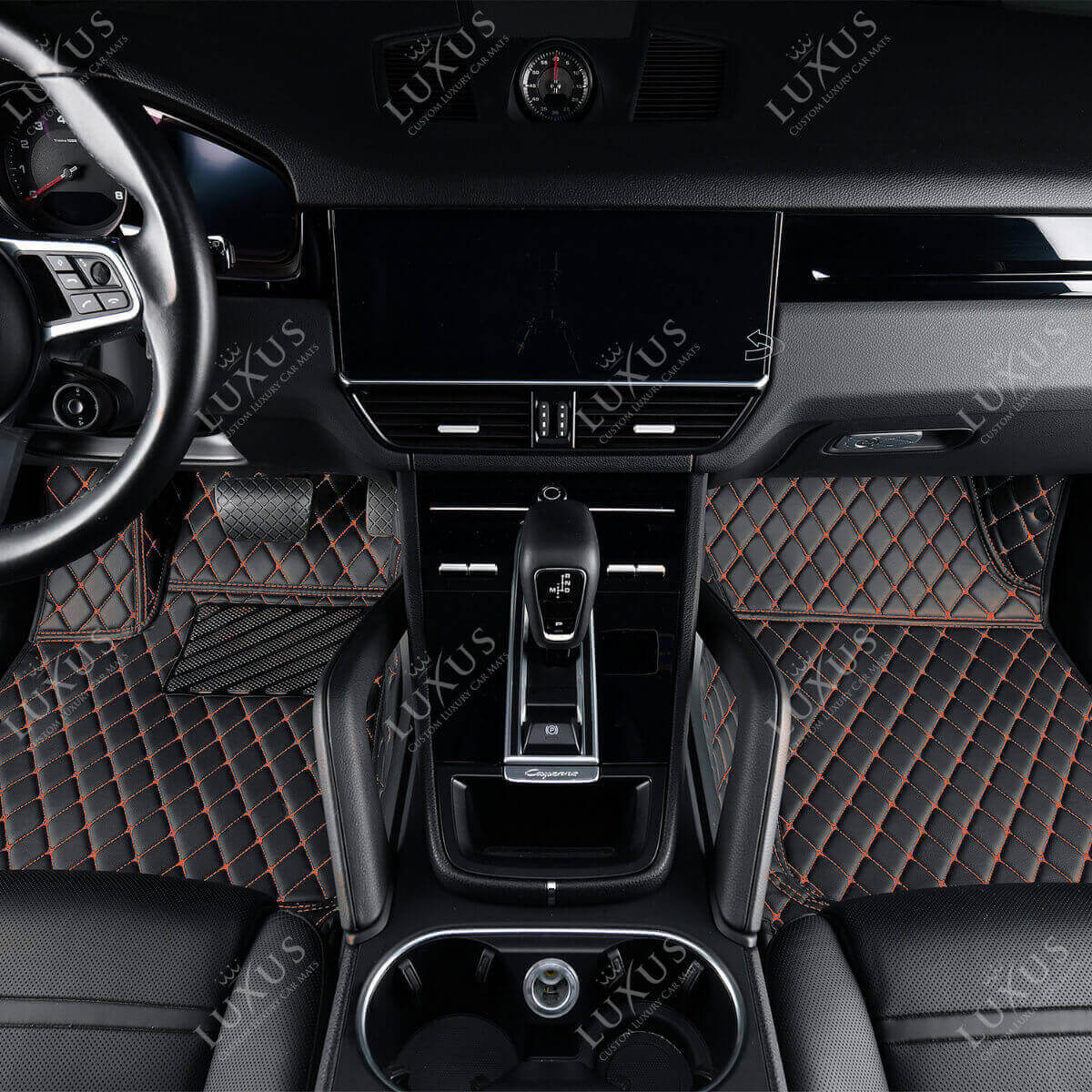 Luxus Car Mats™ – Luxus-Automatten-Set mit schwarzen und orangefarbenen Nähten