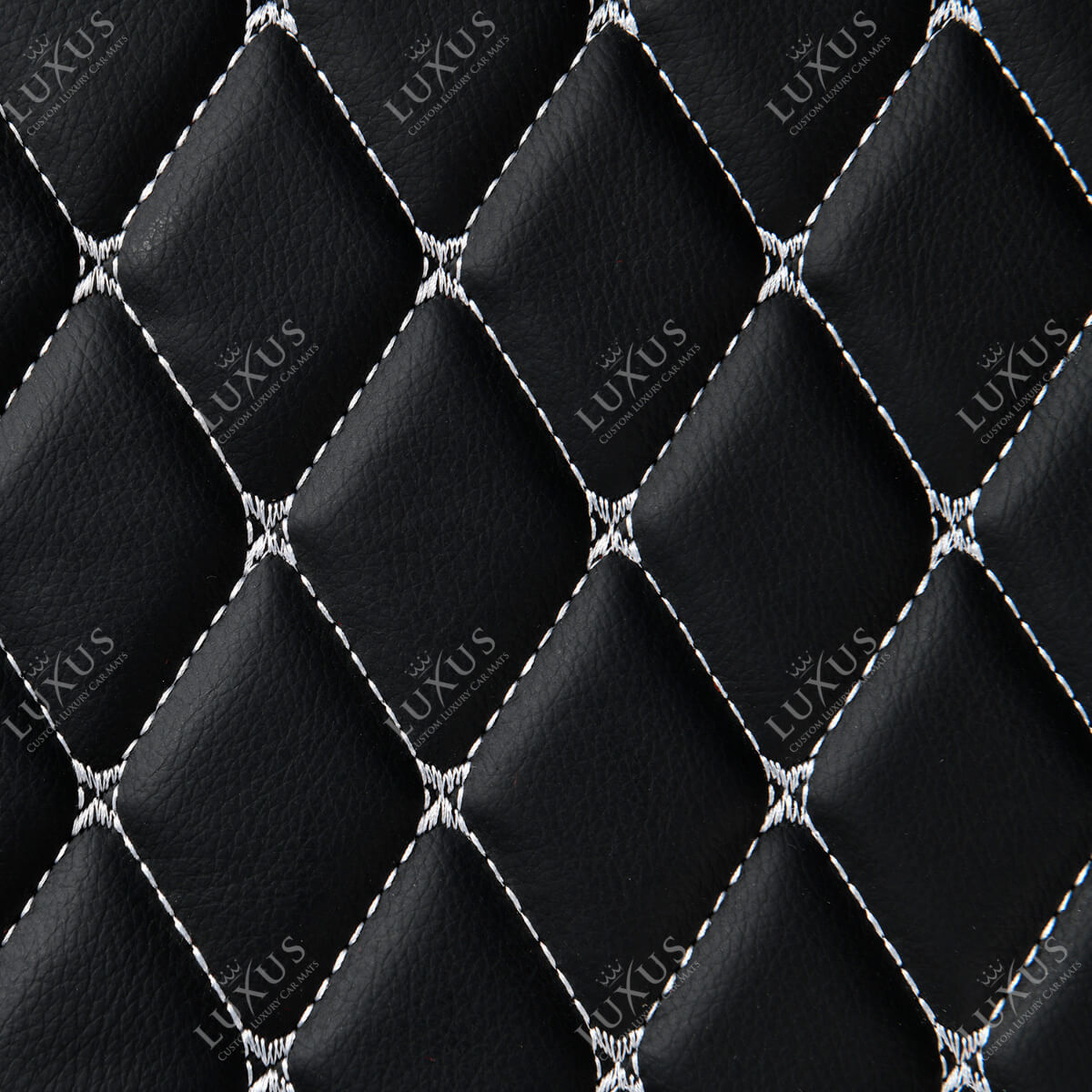 Luxus Car Mats™ – Luxus-Automatten-Set mit schwarzen und weißen Nähten