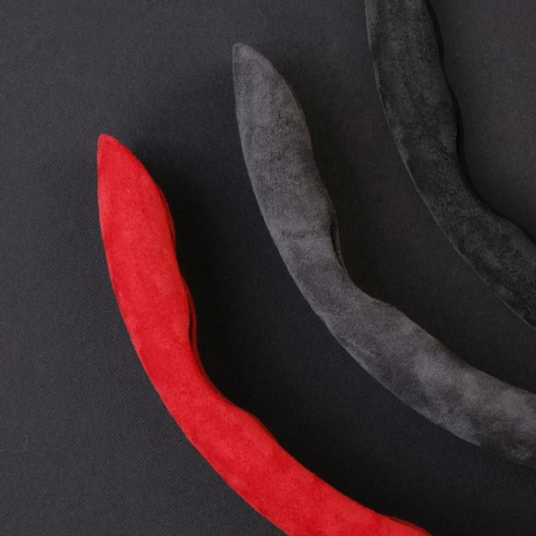 Luxus Suede Minimalist Steering Wheel Cover