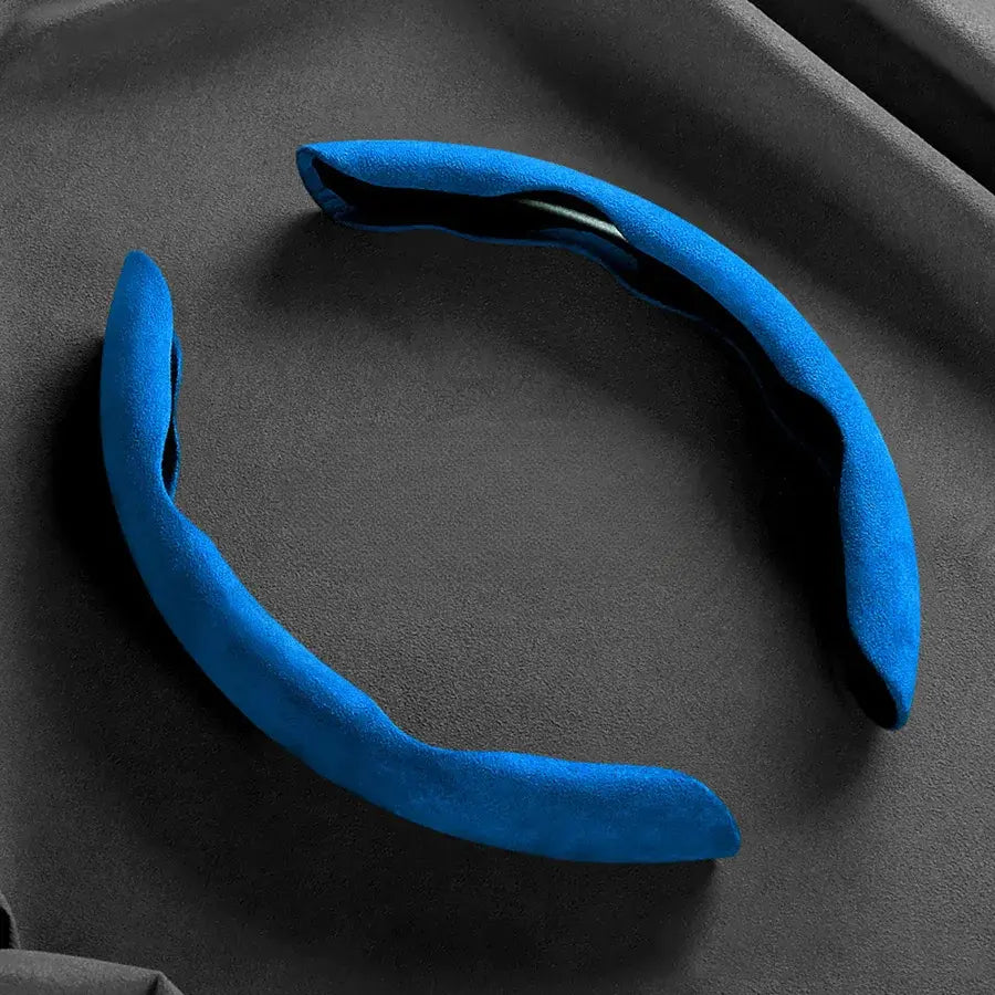 Luxus Suede Minimalist Steering Wheel Cover