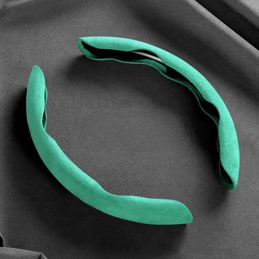 Luxus Suede Minimalist Steering Wheel Cover