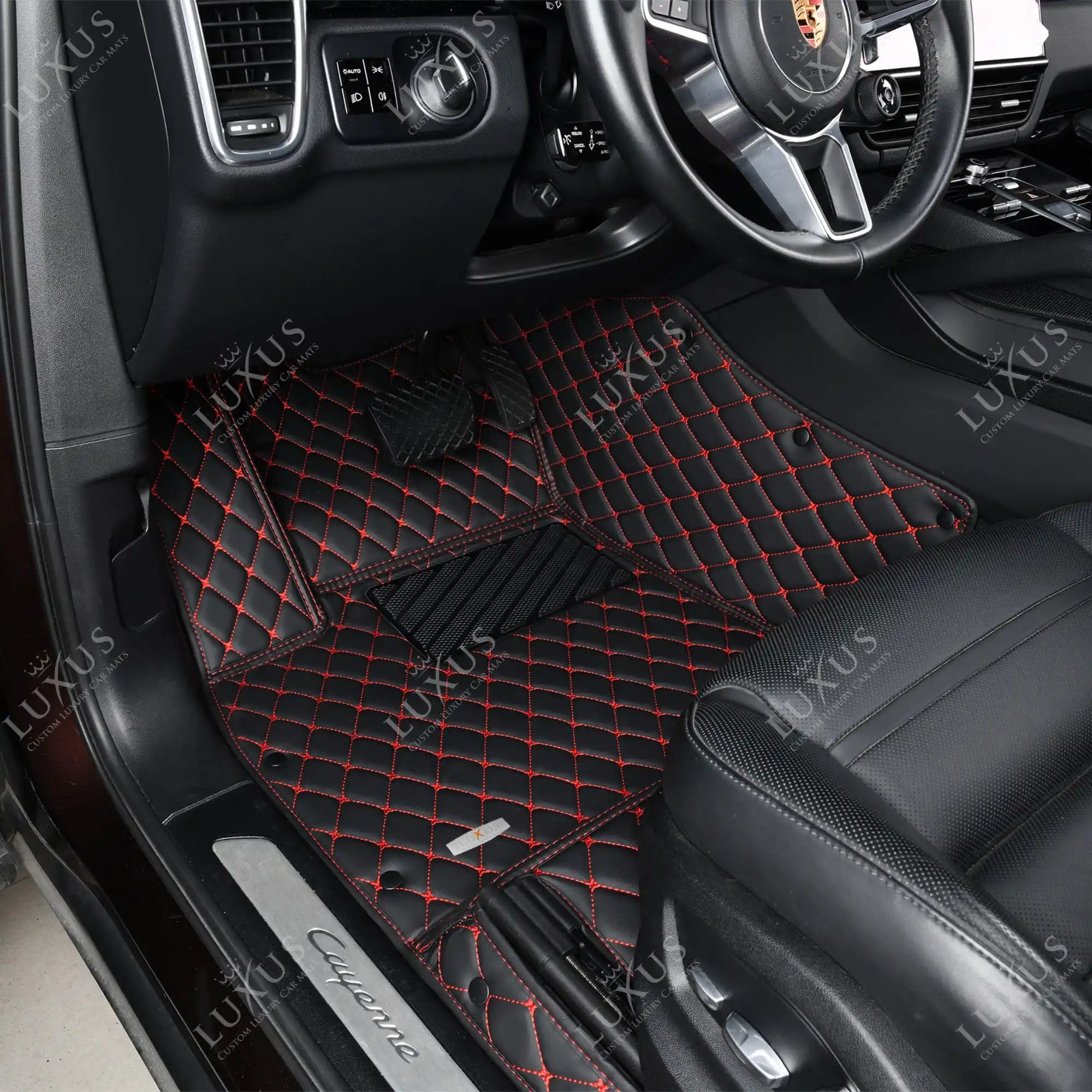 Luxus Car Mats™ - Luxe automattenset met zwarte en rode stiksels