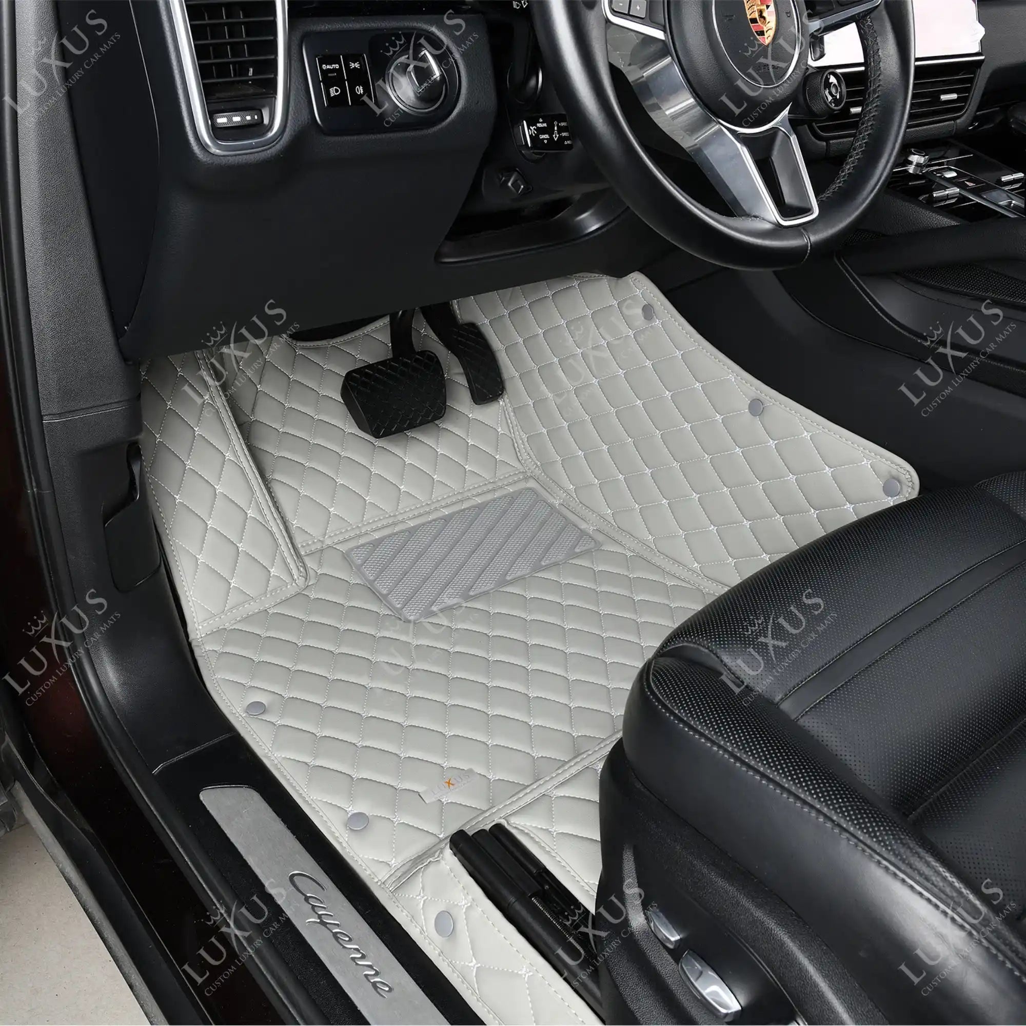 Luxus Car Mats™ – Hellgraues Luxus-Automatten-Set