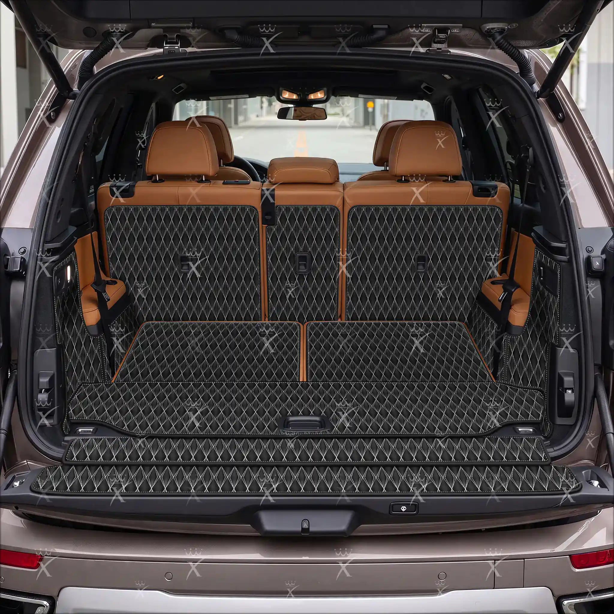 Luxus Car Mats™ – 3D-Luxus-Leder-Kofferraum-/Kofferraummatte in Schwarz und Schwarz mit Nähten