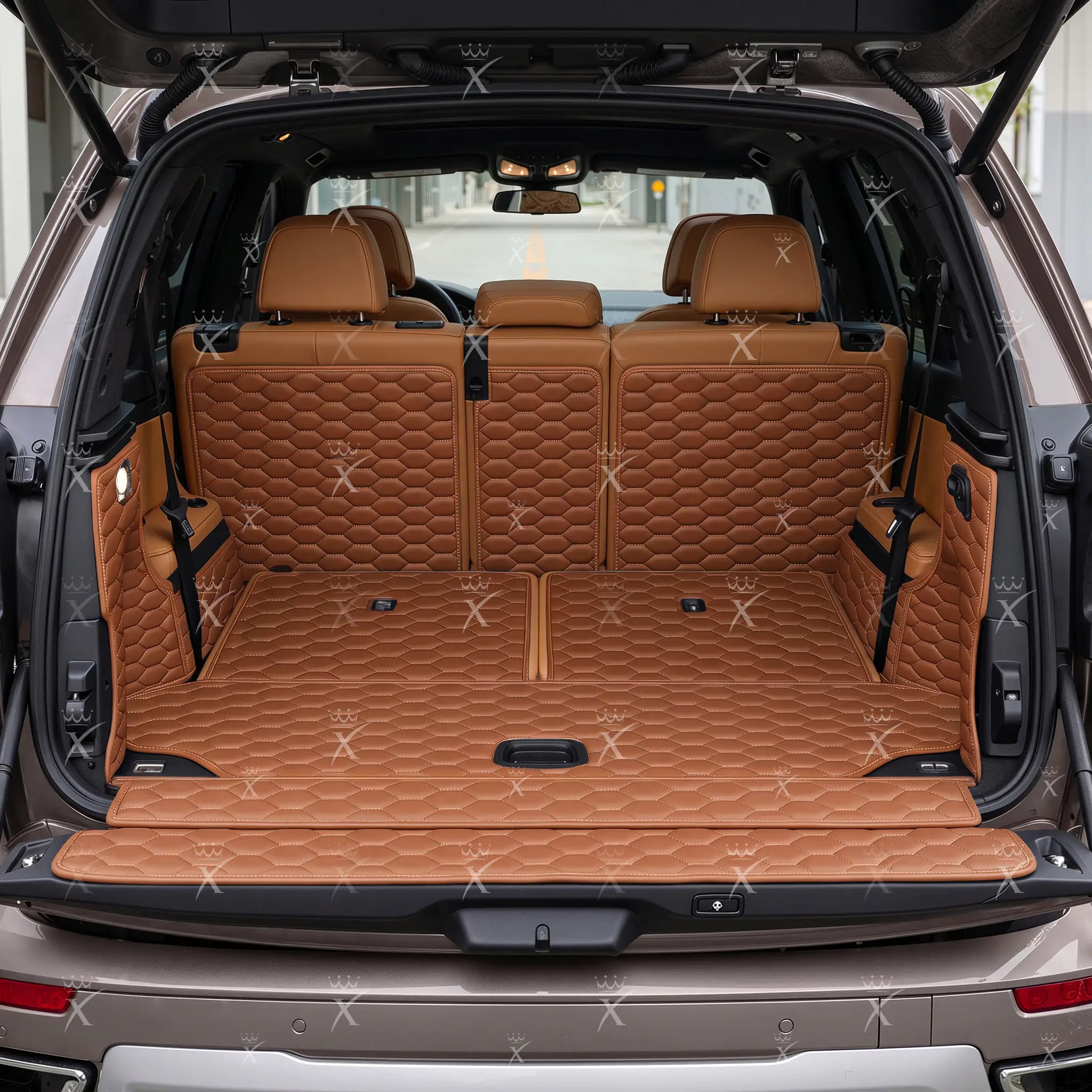 Luxus Honeycomb 360Fit Series Trunk Mat | Caramel Brown