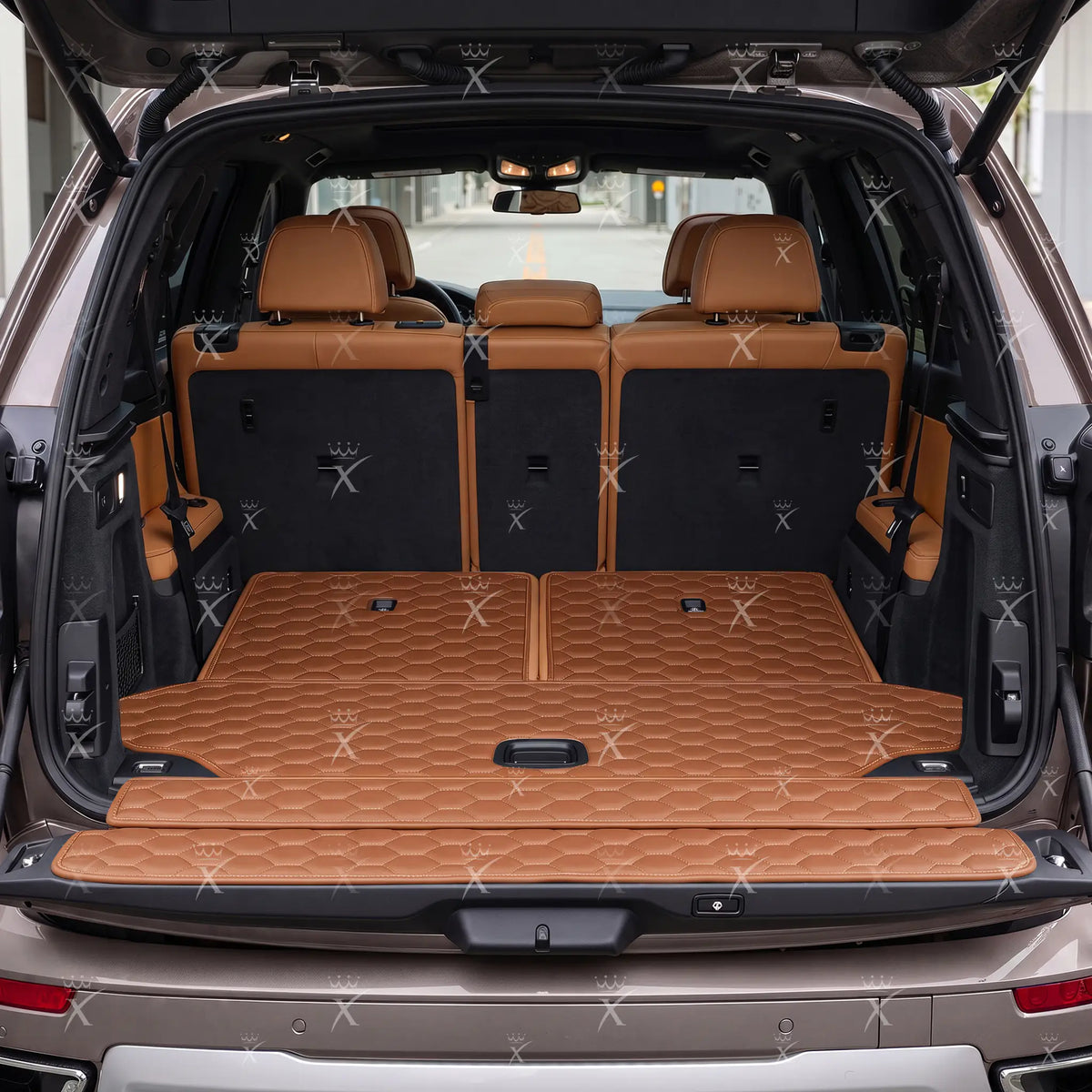 Luxus Honeycomb BaseFit Series Trunk Mat | Caramel Brown