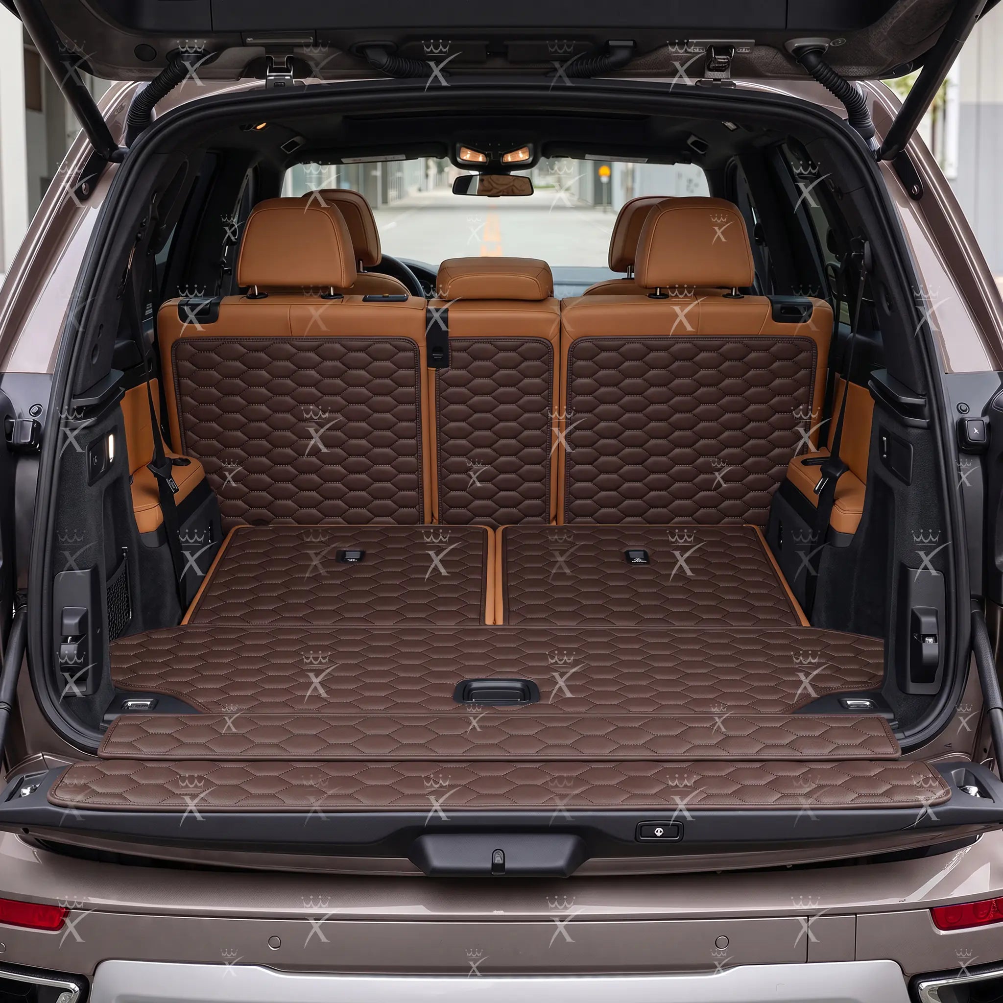 Luxus Honeycomb XtendFit Series Trunk Mat | Chocolate Brown
