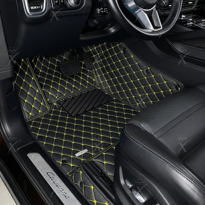 Set di tappetini per auto di lusso con cuciture nere e gialle