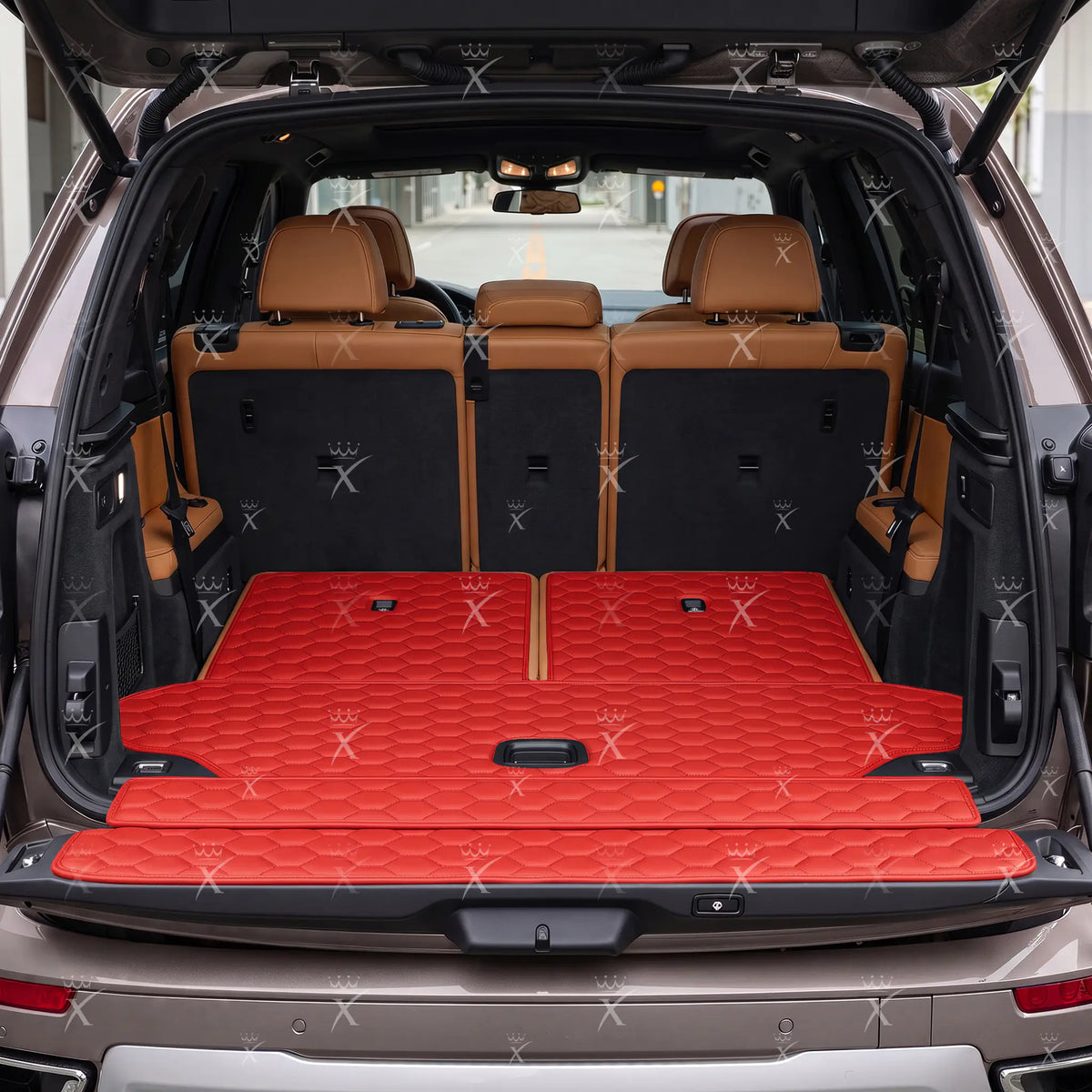 Luxus Honeycomb BaseFit Series Trunk Mat | Ferrari Red