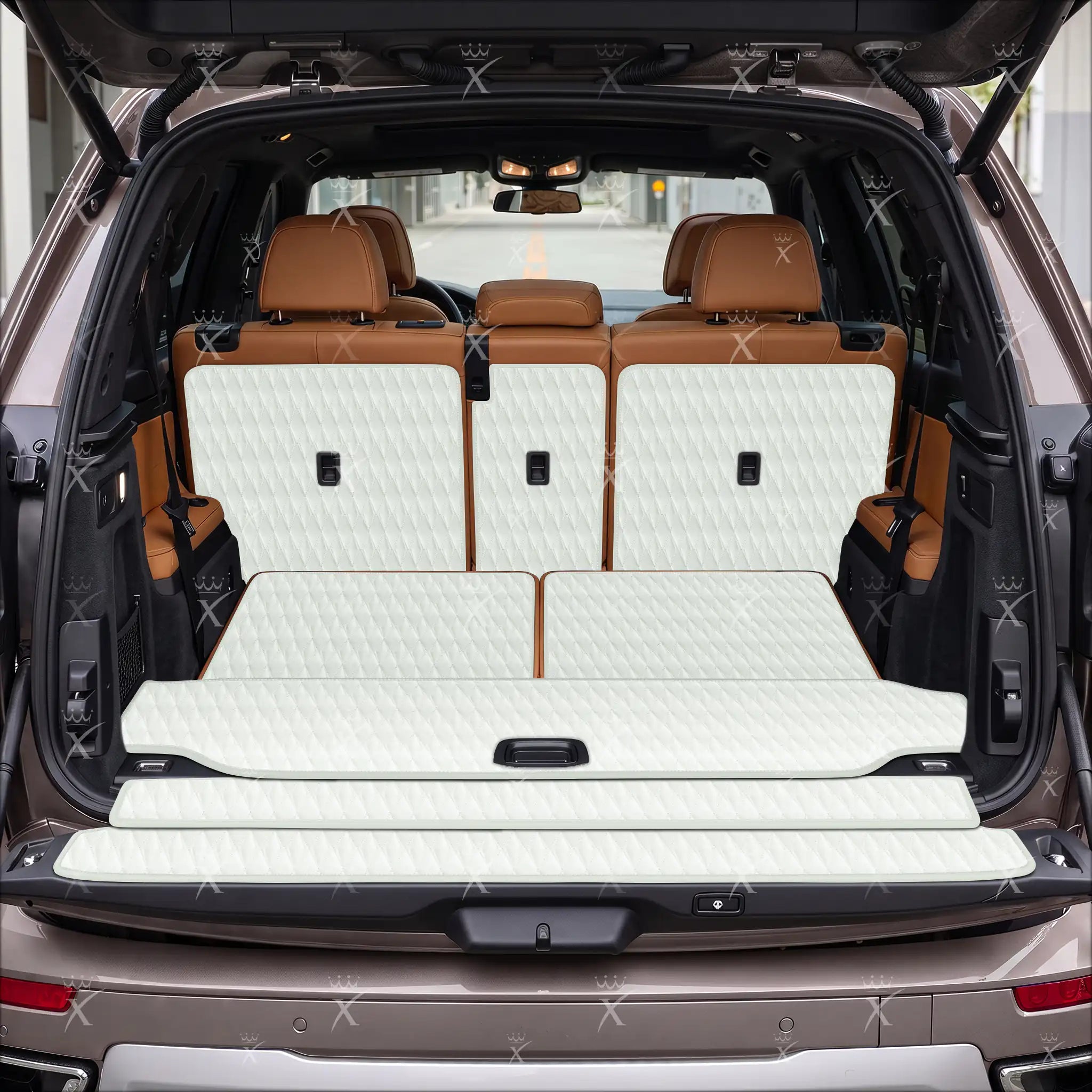 Luxus Twin-Diamond XtendFit Series Trunk Mat | Snow White