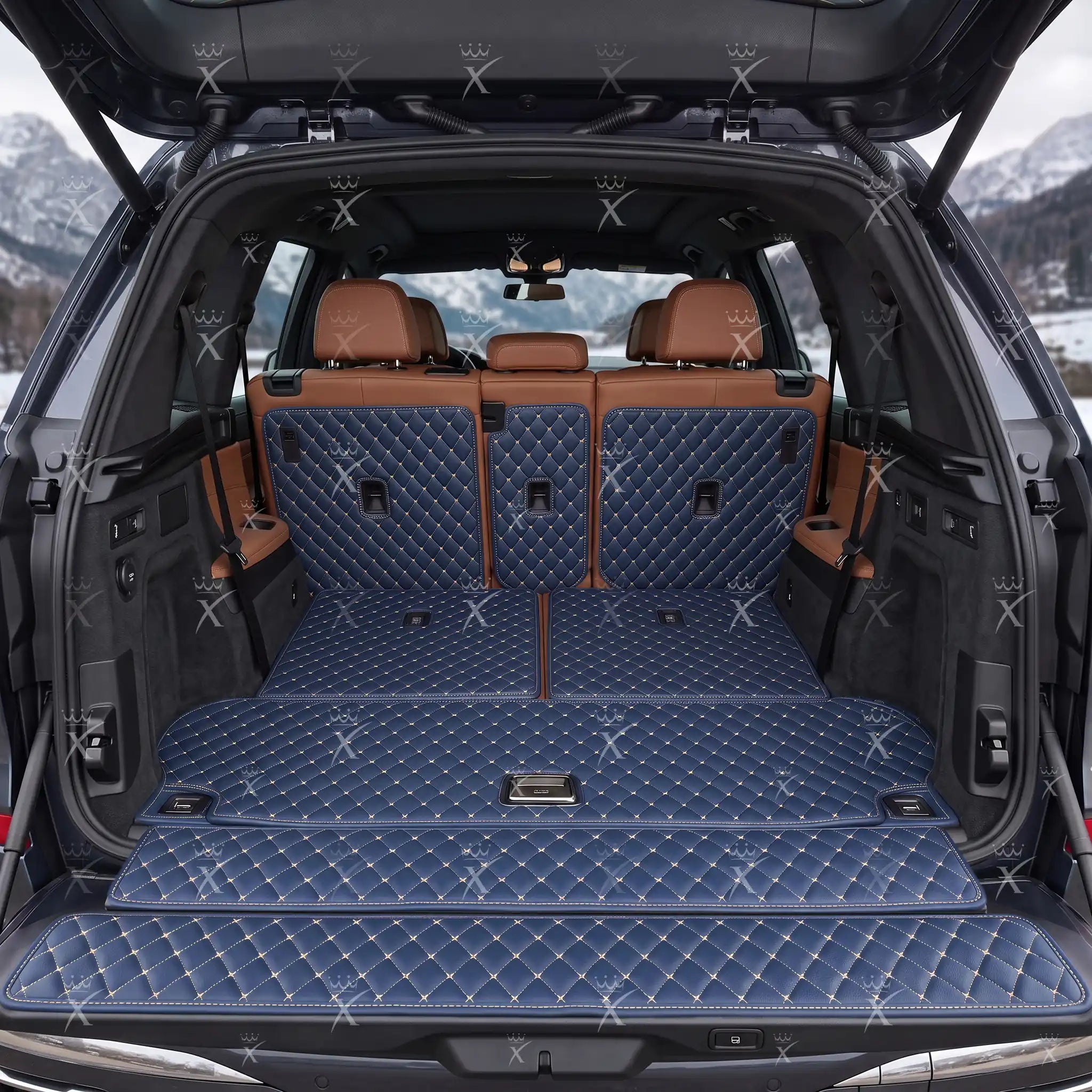 Luxus Car Mats™ - Tapete para maletero/maletero de cuero de lujo con costuras negras y negras en 3D