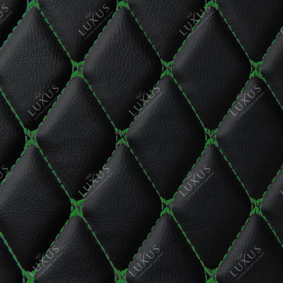 Luxus Car Mats™ – Luxus-Automatten-Set mit schwarzen und grünen Nähten