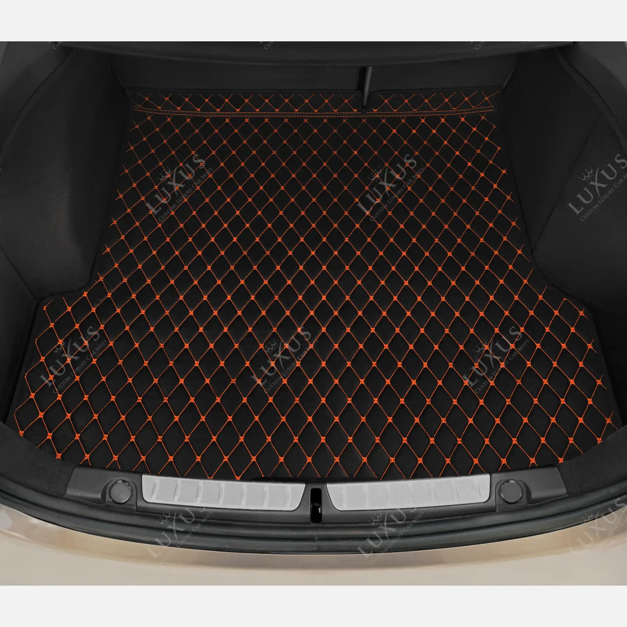 Luxus Car Mats™ – Luxus-Leder-Kofferraum-/Kofferraummatte mit schwarzen und orangefarbenen Nähten